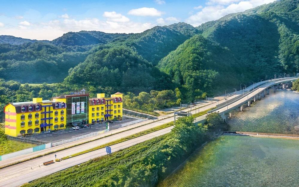 Inje Baekdam Stay Tourist Hotel المظهر الخارجي الصورة